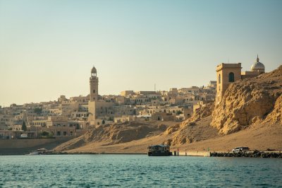AI-generated travel thumbnail for 10th of Ramadan