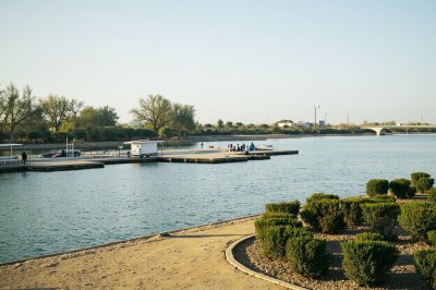 AI-generated travel thumbnail for Abadan