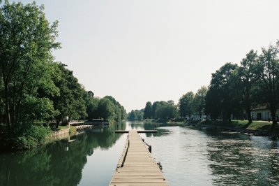 AI-generated travel thumbnail for Adelsdorf