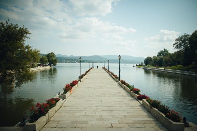 AI-generated travel thumbnail for Ağdaş