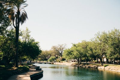 AI-generated travel thumbnail for Agua Dulce