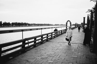 AI-generated travel thumbnail for Ahvaz