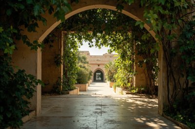 AI-generated travel thumbnail for Al Ghaydah