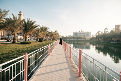 AI-generated travel thumbnail for Al Ju`ranah