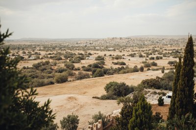 AI-generated travel thumbnail for al-Khader