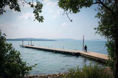AI-generated travel thumbnail for Alaplı
