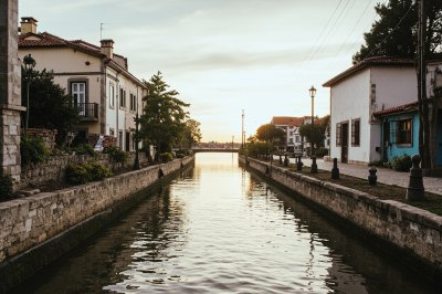 AI-generated travel thumbnail for Aldeia da Ribeira
