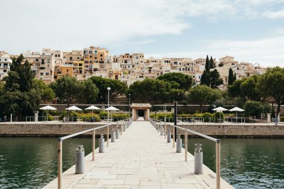 AI-generated travel thumbnail for Alessandria della Rocca