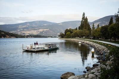 AI-generated travel thumbnail for Alijó