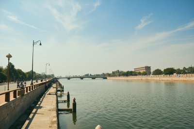 AI-generated travel thumbnail for Alipur Chatha