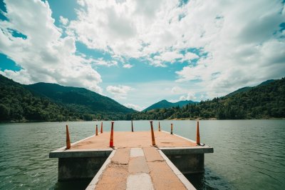 AI-generated travel thumbnail for Amphoe Doi Saket