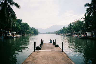 AI-generated travel thumbnail for Amphoe Hang Dong