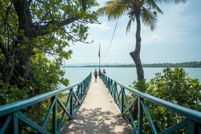 AI-generated travel thumbnail for Amphoe Khuan Kalong