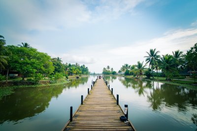 AI-generated travel thumbnail for Amphoe Plai Phraya