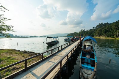 AI-generated travel thumbnail for Amphoe Ratsada