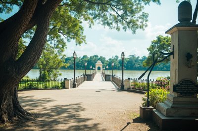 AI-generated travel thumbnail for Amphoe Sawang Arom