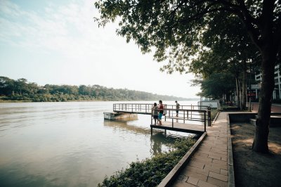 AI-generated travel thumbnail for Amphoe Waeng Yai
