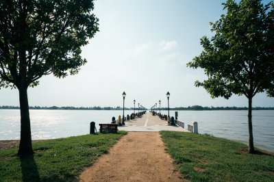 AI-generated travel thumbnail for Amphoe Wiset Chai Chan