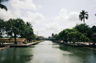 AI-generated travel thumbnail for Amulung