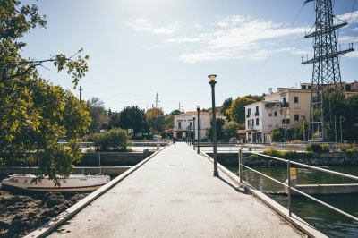 AI-generated travel thumbnail for Anáfi