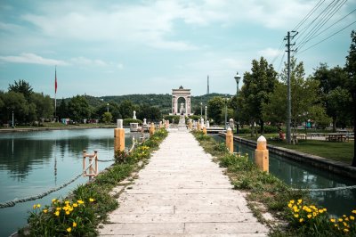 AI-generated travel thumbnail for Antakya