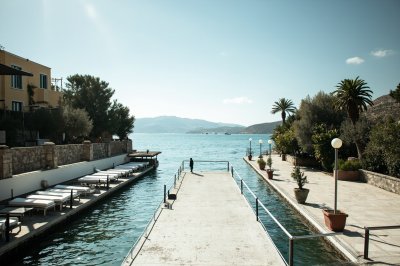 AI-generated travel thumbnail for Antíparos