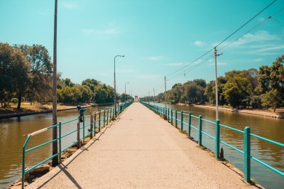 AI-generated travel thumbnail for António Enes
