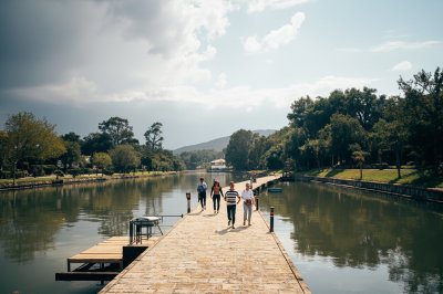 AI-generated travel thumbnail for Apetatitlán Antonio Carbajal
