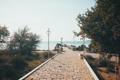 AI-generated travel thumbnail for Archena
