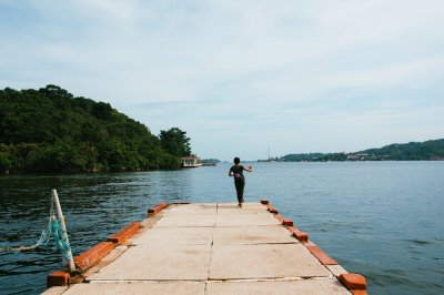 AI-generated travel thumbnail for Arenas
