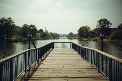 AI-generated travel thumbnail for Arpașu de Sus