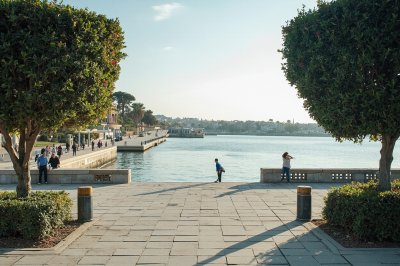 AI-generated travel thumbnail for Ashdod