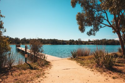 AI-generated travel thumbnail for Australind