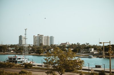 AI-generated travel thumbnail for Az Zahir