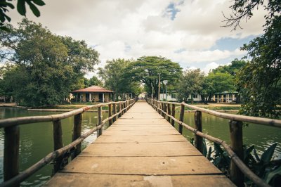 AI-generated travel thumbnail for Bagani
