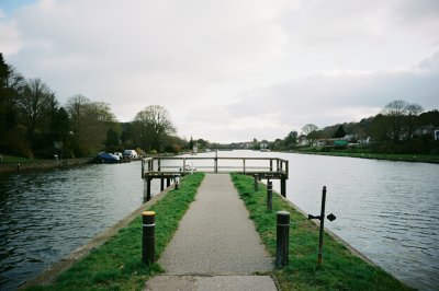 AI-generated travel thumbnail for Ballylinan