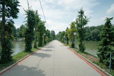 AI-generated travel thumbnail for Bâlvăneşti