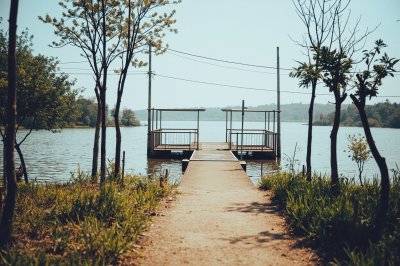 AI-generated travel thumbnail for Ban Dung