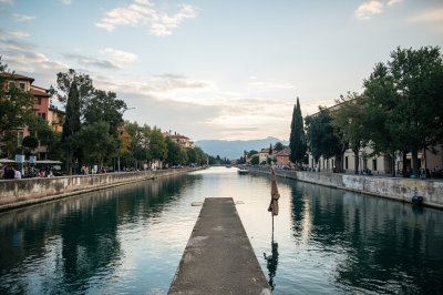 AI-generated travel thumbnail for Banzano
