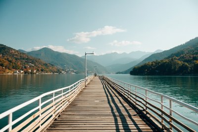 AI-generated travel thumbnail for Barcelonnette