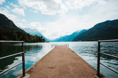AI-generated travel thumbnail for Baselga di Pinè