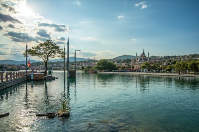 AI-generated travel thumbnail for Bashkia Libohovë