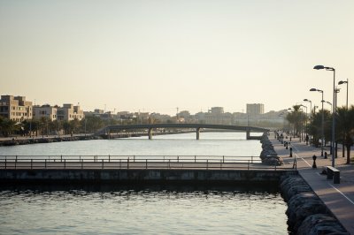 AI-generated travel thumbnail for Bayān