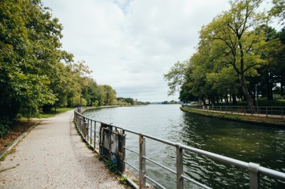 AI-generated travel thumbnail for Bazoges-en-Pareds