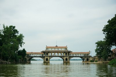 AI-generated travel thumbnail for Bến Tre