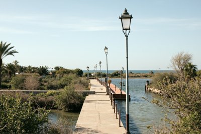 AI-generated travel thumbnail for Bereeda