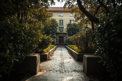 AI-generated travel thumbnail for Bernsbach
