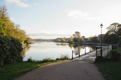 AI-generated travel thumbnail for Bleadon