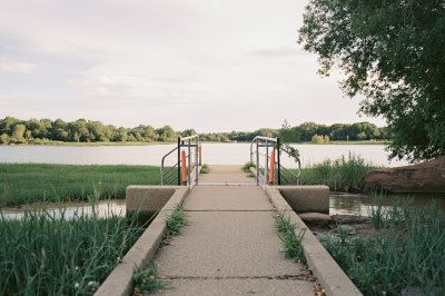 AI-generated travel thumbnail for Bloomfield