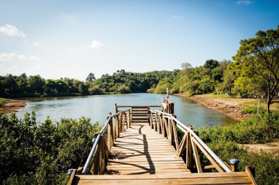 AI-generated travel thumbnail for Boajibu